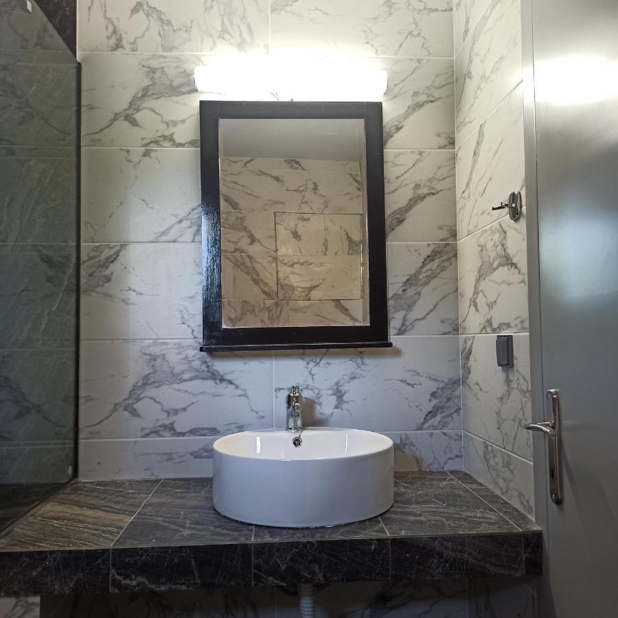 Foteinos Apartments Perivolion ภายนอก รูปภาพ
