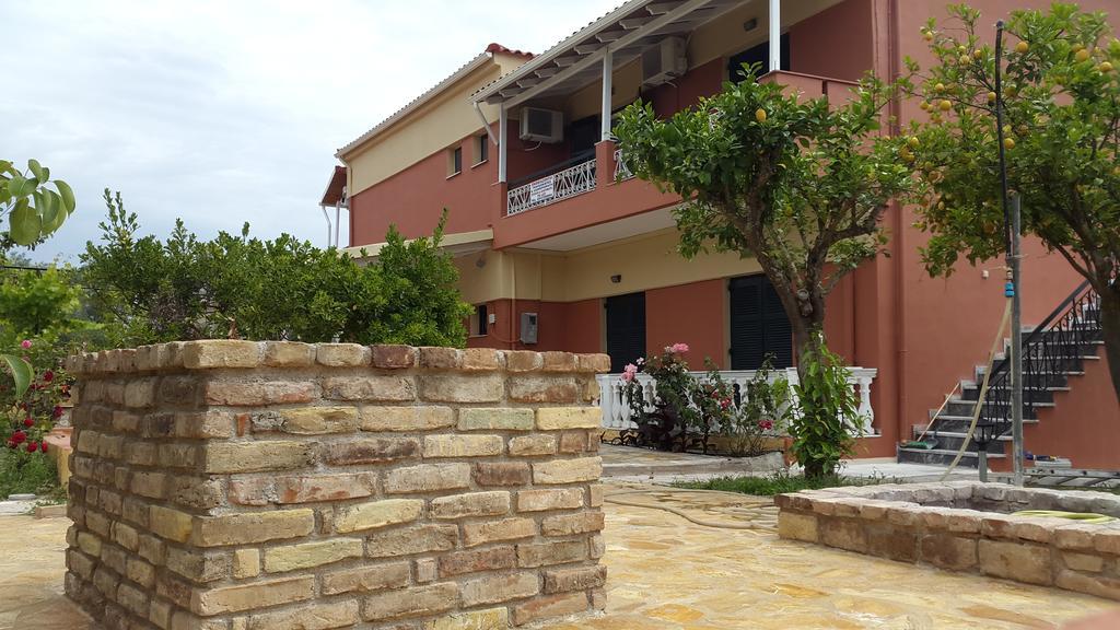 Foteinos Apartments Perivolion ภายนอก รูปภาพ