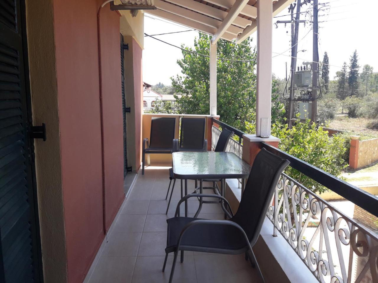 Foteinos Apartments Perivolion ภายนอก รูปภาพ