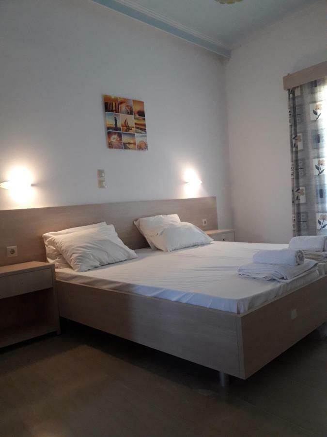 Foteinos Apartments Perivolion ภายนอก รูปภาพ