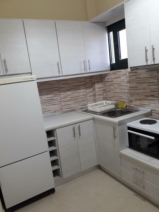 Foteinos Apartments Perivolion ภายนอก รูปภาพ